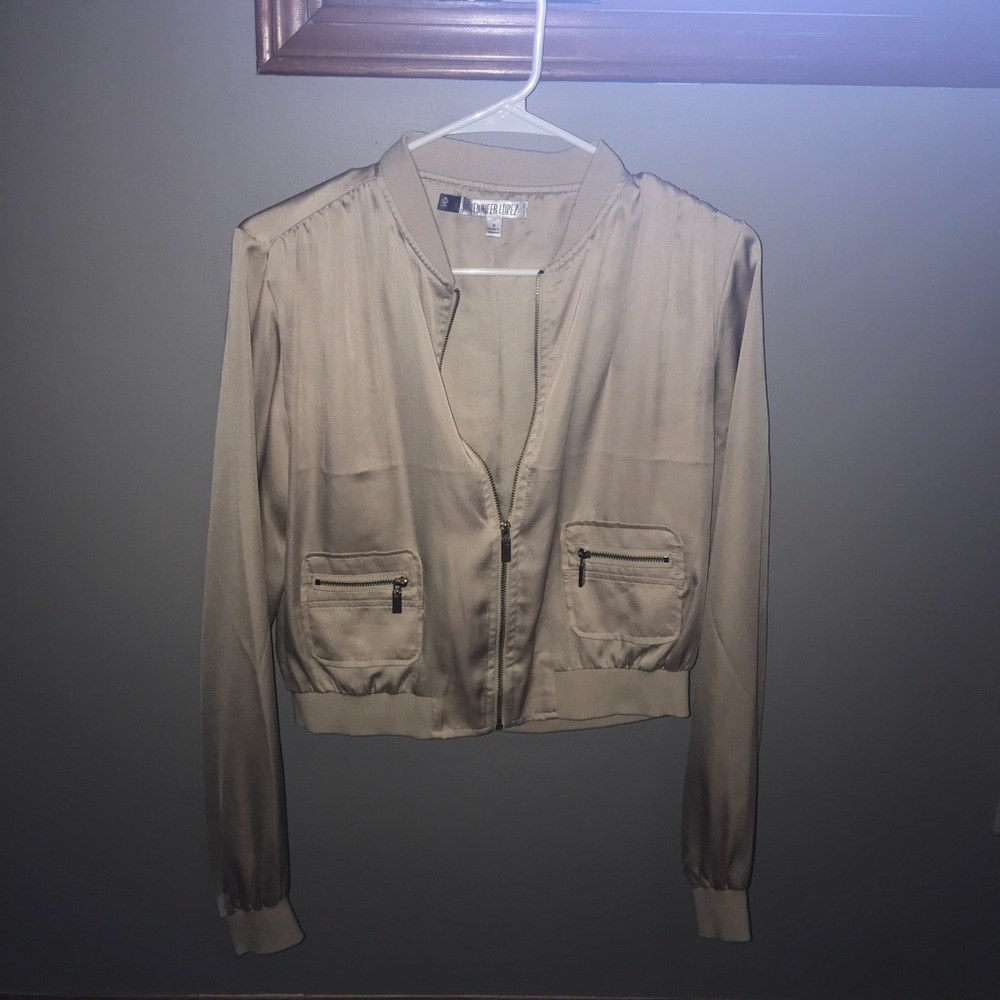 Bomber jacket type thing